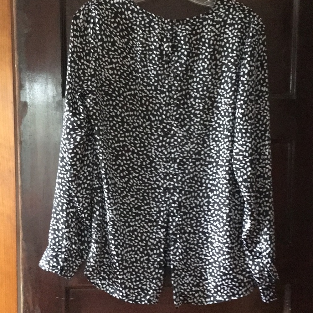 Blouse - Picture 2 of 2